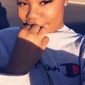 Meet your Posher, Rose